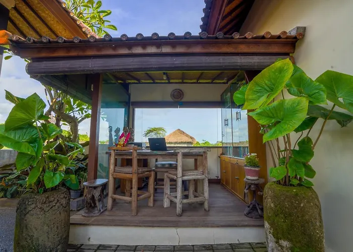 Kubu Kedungu Tanah Lot